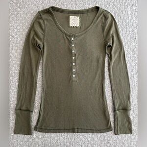 Y2K Old Navy Long Sleeve Henley Top Olive Green 2007 Twilightcore Size M